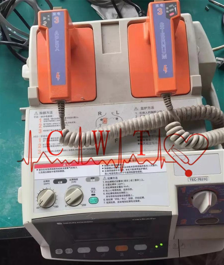 جهاز إزالة رجفان القلب Nihon Kohden TEC-7631C صدمة لإصلاح جهاز القلب